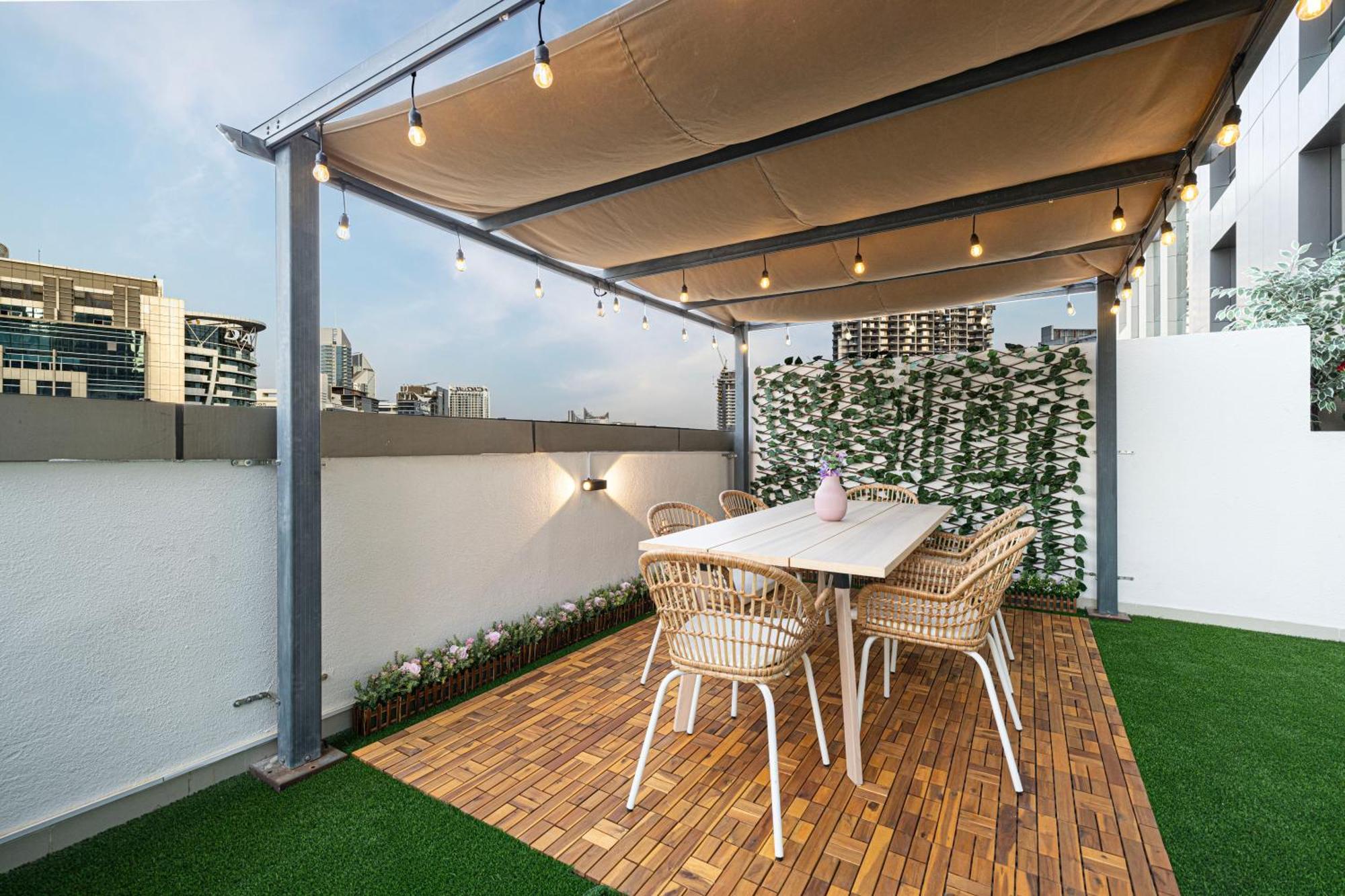 Next'House - Downtown Views Host Dubai Exterior foto